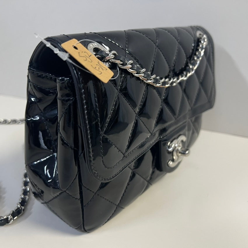Chanel Preloved Quilted Chain Bag Black Leather Shoulder Bag