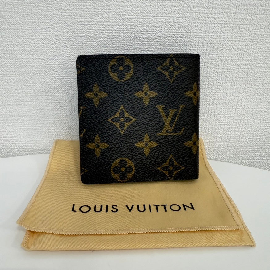LV Monogram Bifold Wallet FM6200