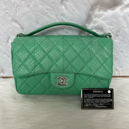 Chanel Classic Flap Bag Green Quilted Leather Shoulder Bag