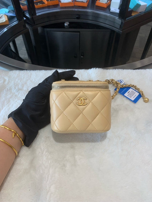 Chanel Preloved Quilted Beige Leather Mini HBG
