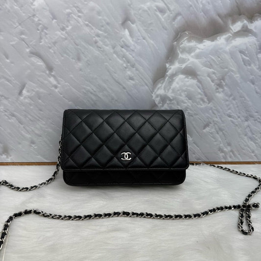 Preloved Chanel WOC Bag