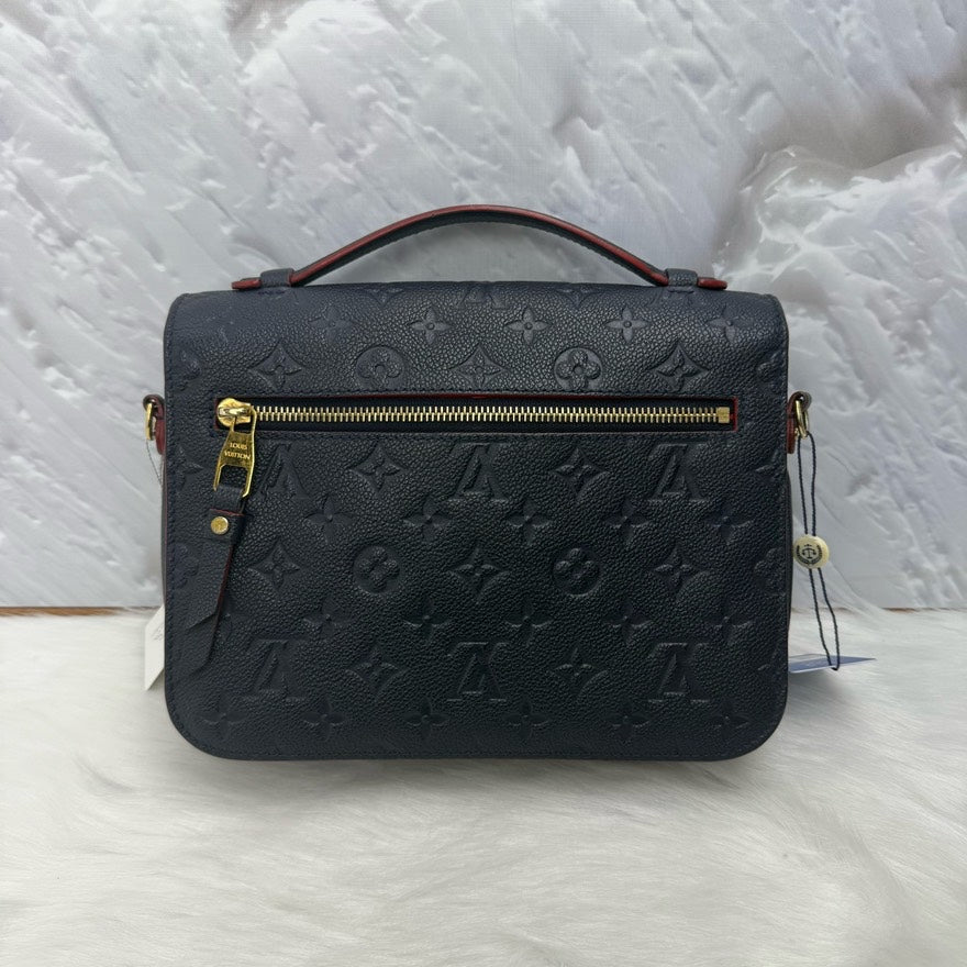 LV Louis Vuitton Métis Bag
