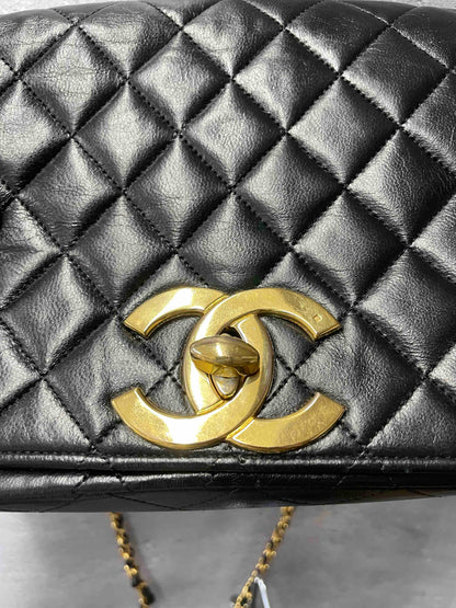 Chanel Vintage Flap Bag HA Black Leather Shoulder Bag
