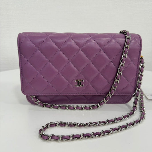 Preloved Chanel Lambskin Classic Wallet on Chain FM1048