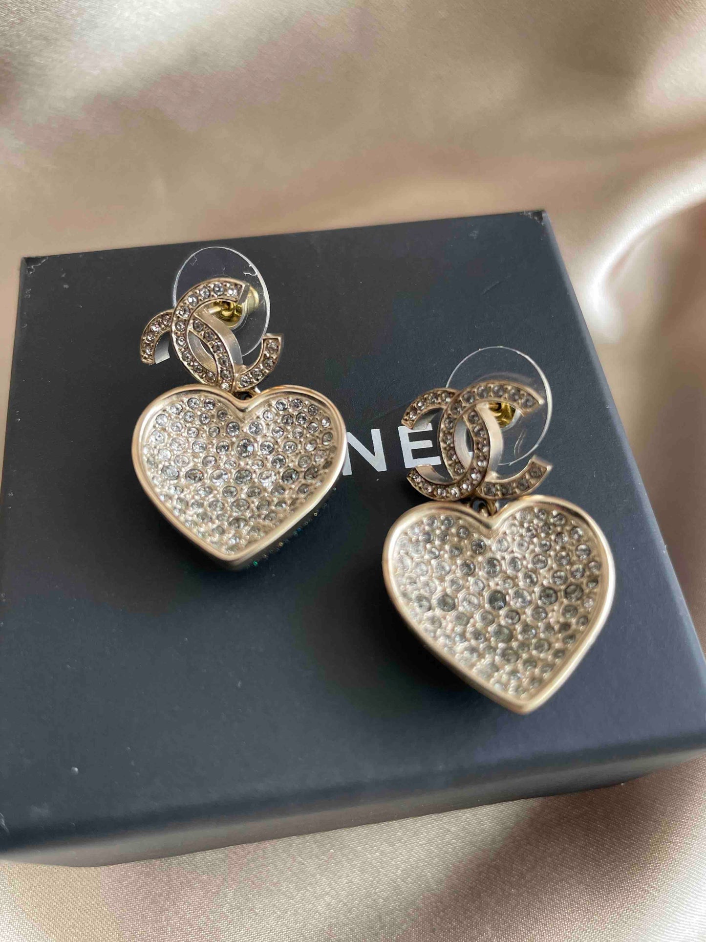 Chanel Heart Shaped Earrings Black Gold Earrings RE