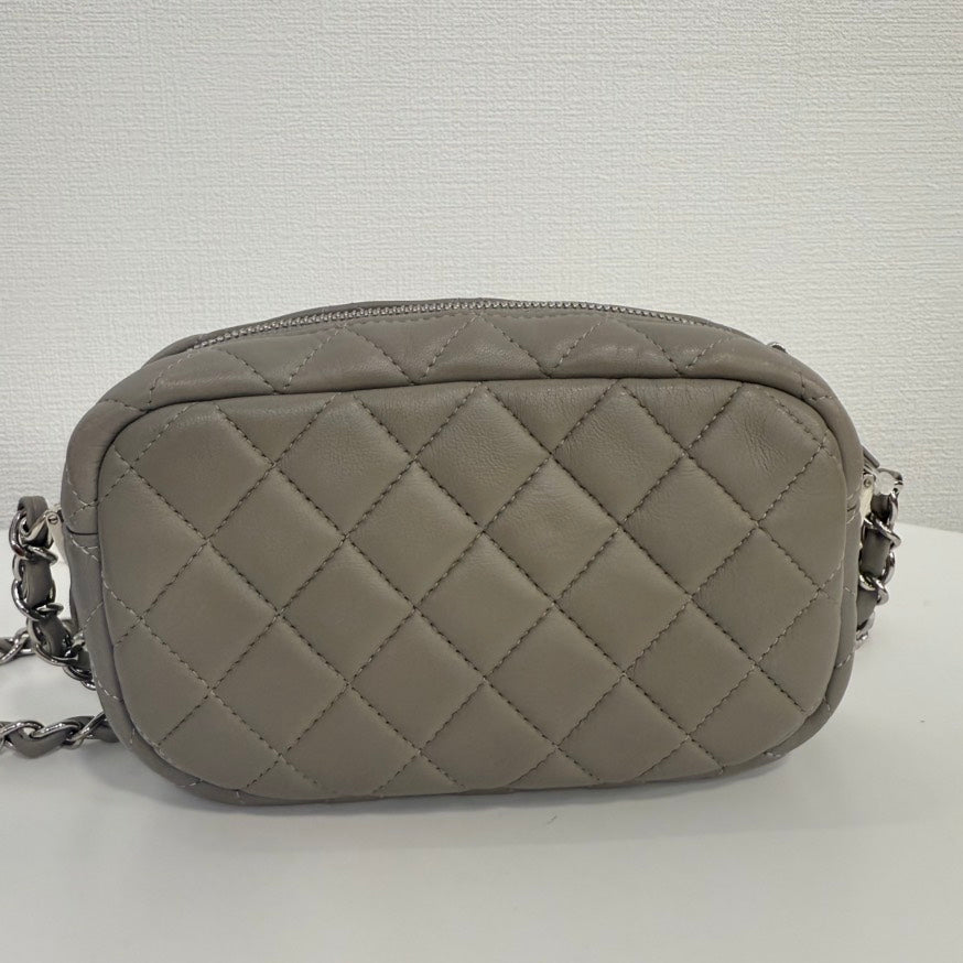 Preloved Chanel Lambskin Camera Chain Bag FM0012