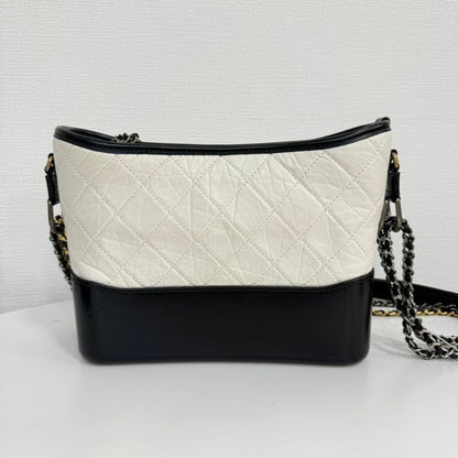 Preloved Chanel Calfskin Gabrielle Chain Bag FM0077 Black and White Shoulder Bag