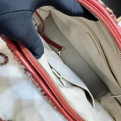 Preloved Chanel Gabriel Hobo Bag Red Leather & Tweed