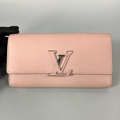 Louis Vuitton Capucines Wallet Clutch 20*11cm XJ11320