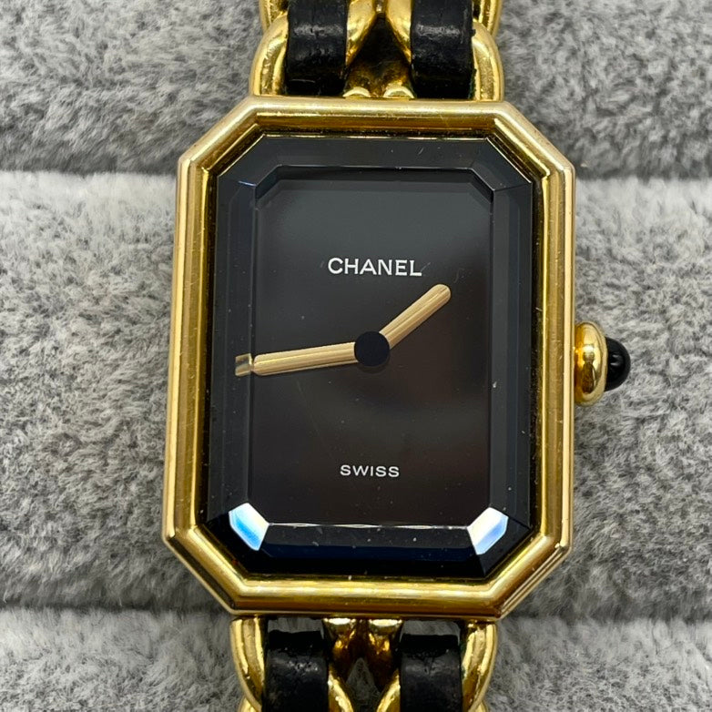 Preloved Chanel QZ Watch M size 20mm GP 15cm  zn3886