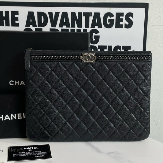 Unused🆕 Chanel Boy Hand Bag (2017) #13884