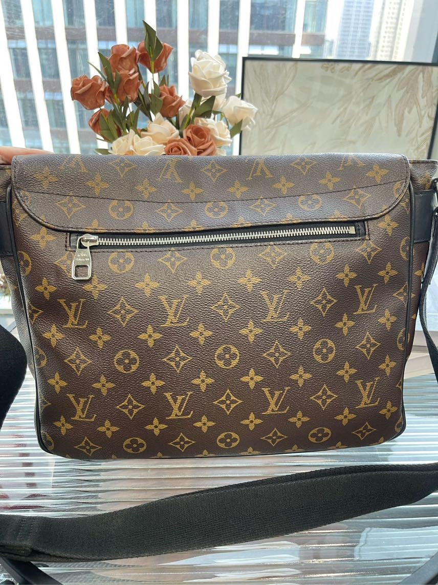 LV bag HFY