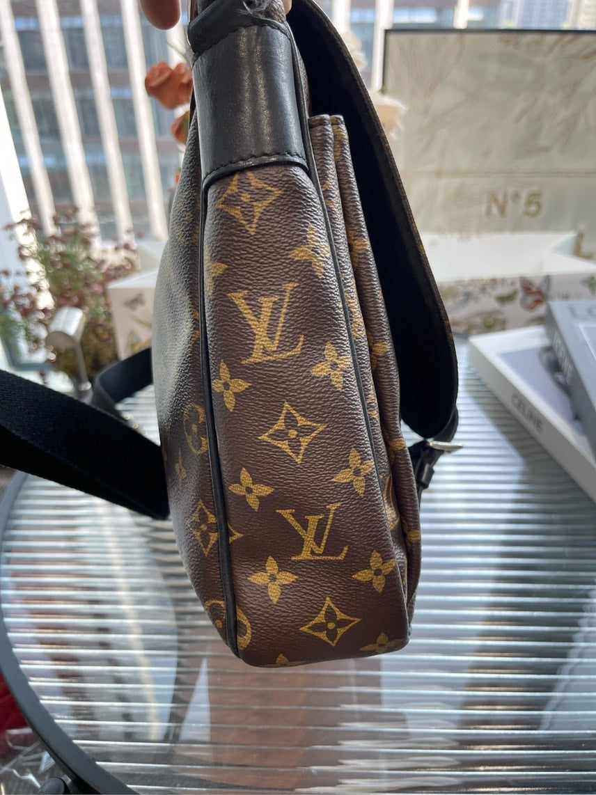 LV bag HFY