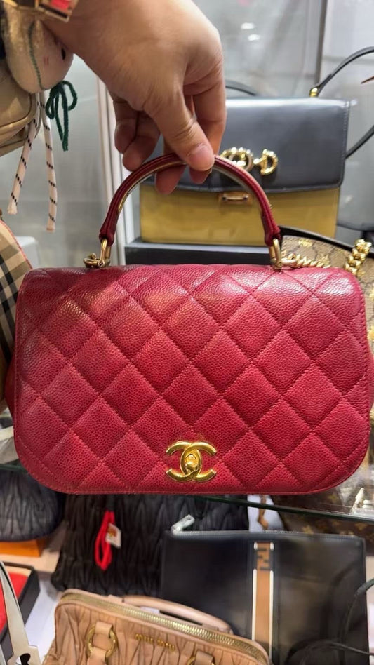 preloved Chanel handle crossbody caviar red medium