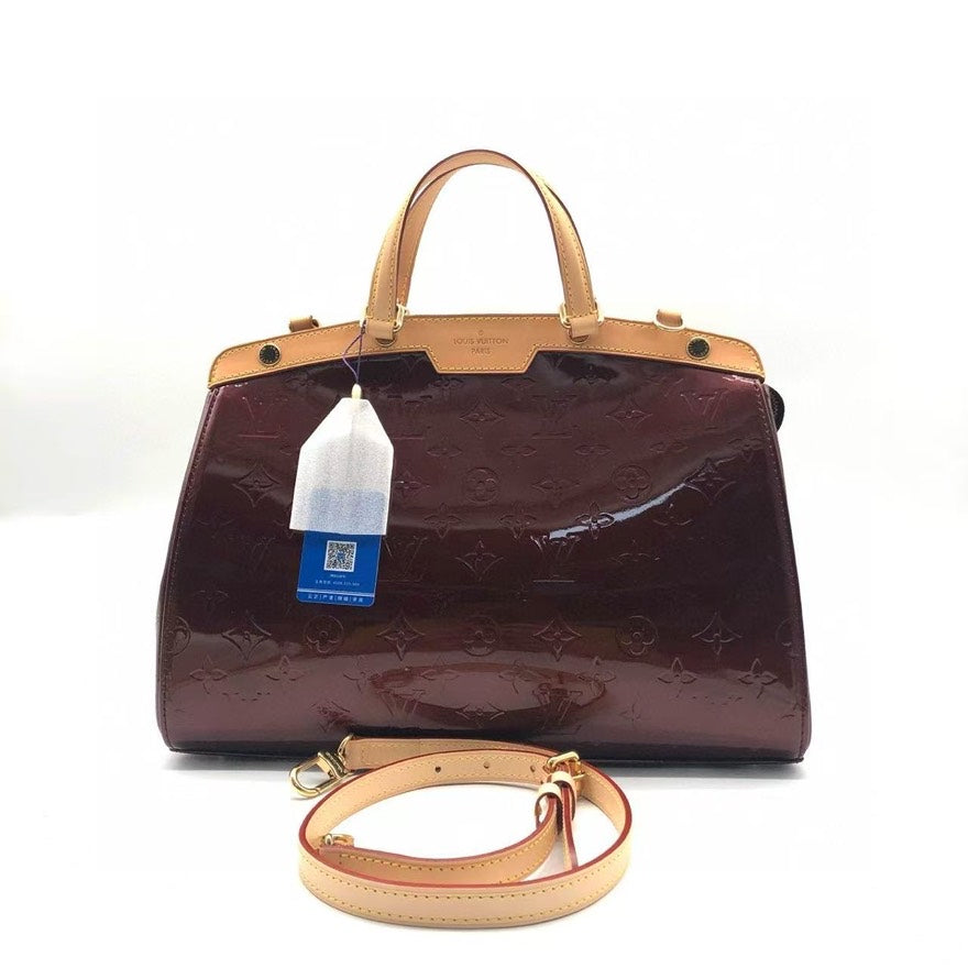 LV Louis Vuitton Brea Bag zz7129
