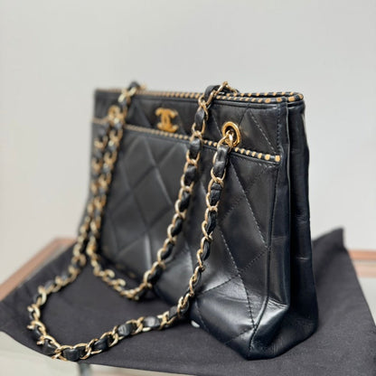 Chanel Quilted CC Chain Shoulder Bag Black Leather
