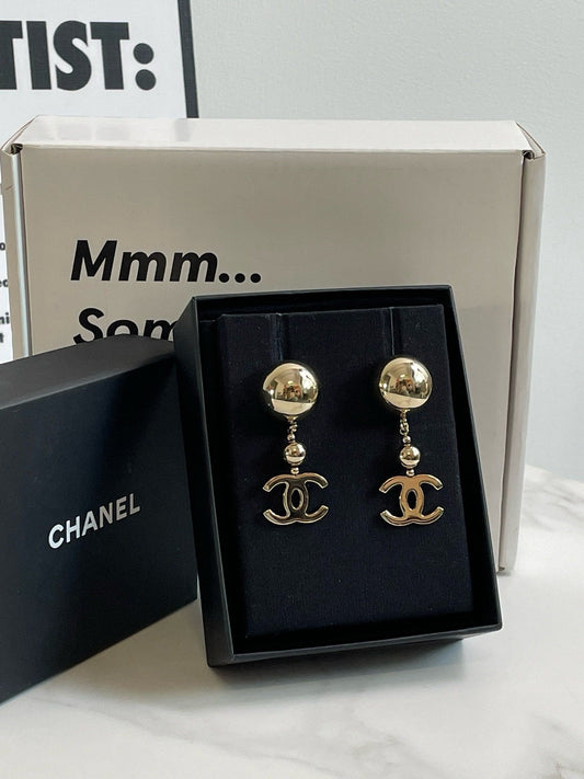 Preloved💕 Chanel 21S CC earrings #J2046