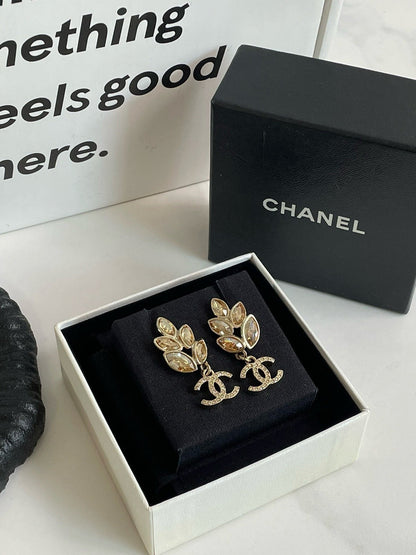 Unused🆕 Chanel Wheatear CC Earrings #J1360