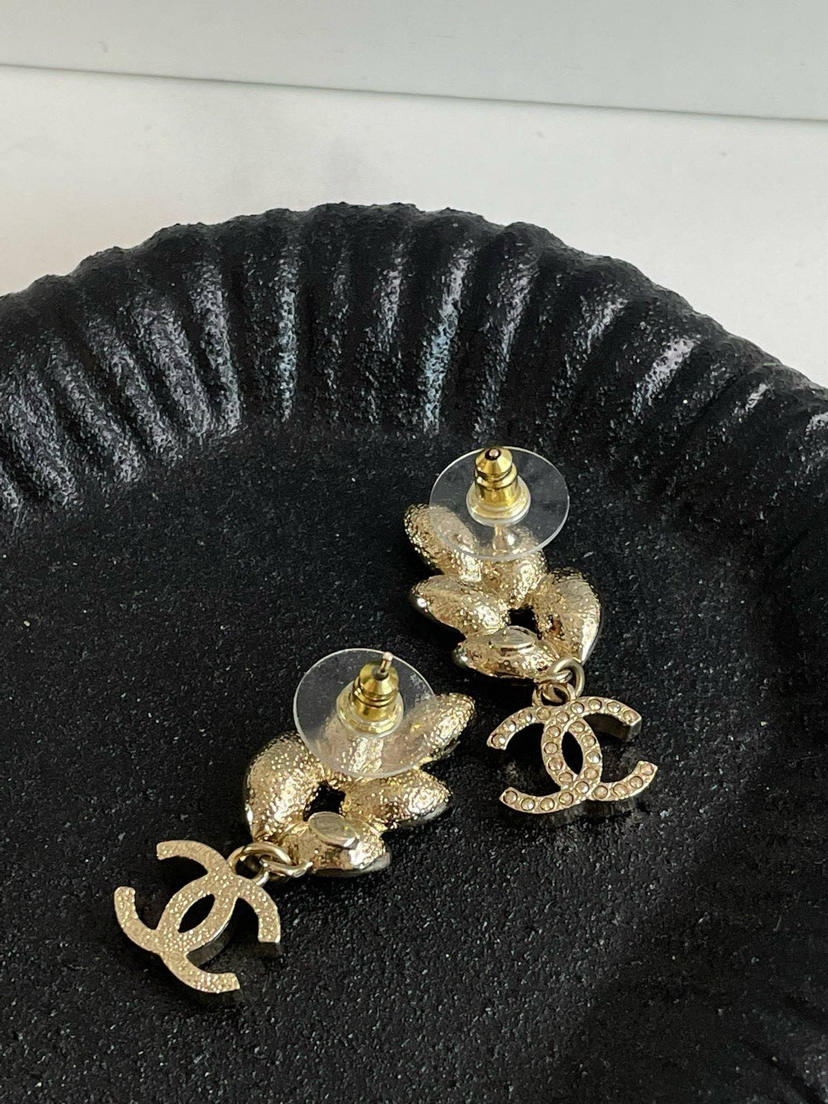 Unused🆕 Chanel Wheatear CC Earrings #J1360