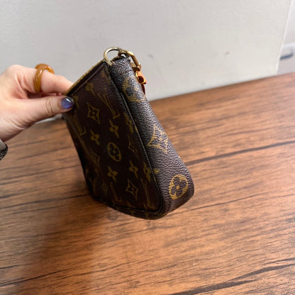 LV Monogram leather Handbag