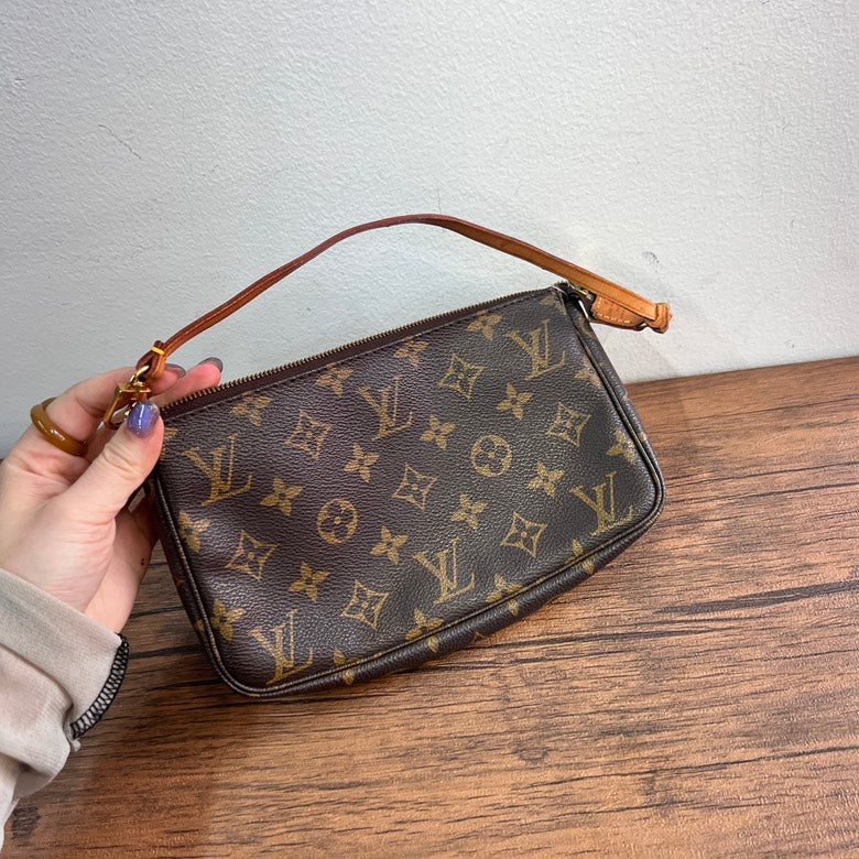 LV Monogram leather Handbag