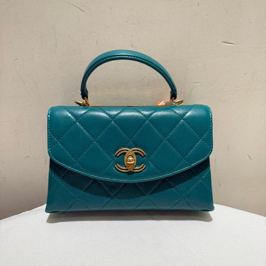 preloved Chanel 20B trendy cc handle