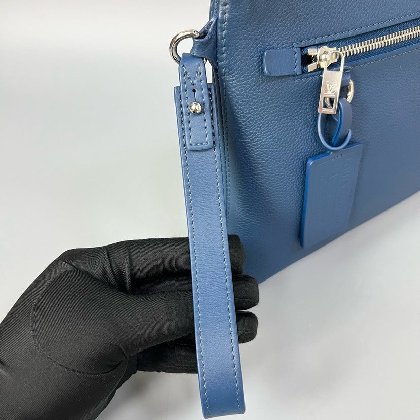 Louis Vuitton takeoff Clutch 28x21cm XJ11566