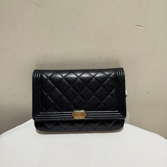 preloved Chanel lamb WOC