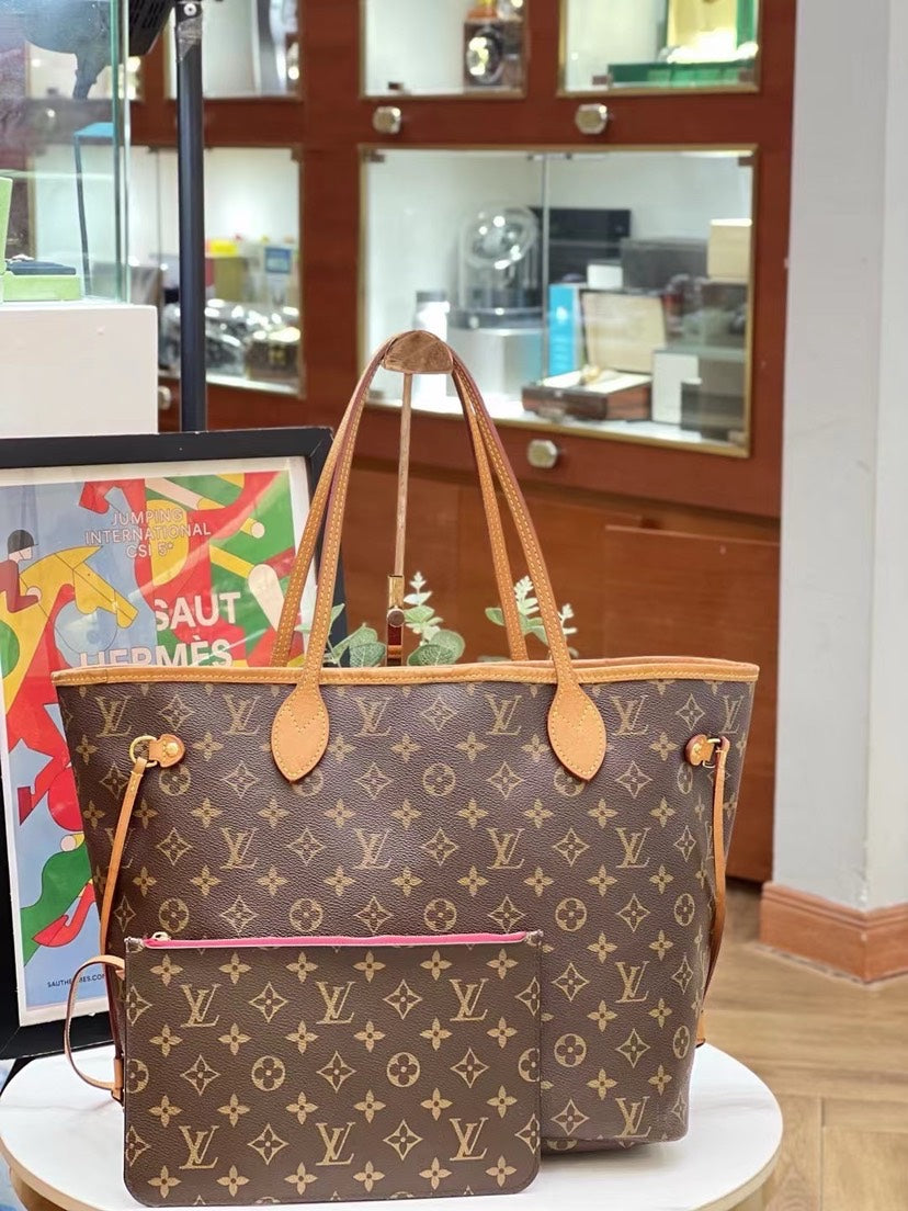 Louis Vuitton Neverfull MM Bag 32*28cm 12384