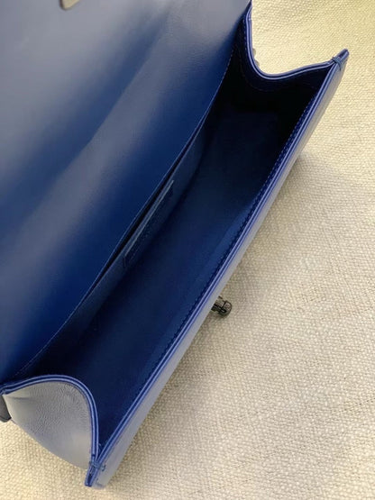 PrelovedChanel Leboy so black Blue 2018 25cm 5155