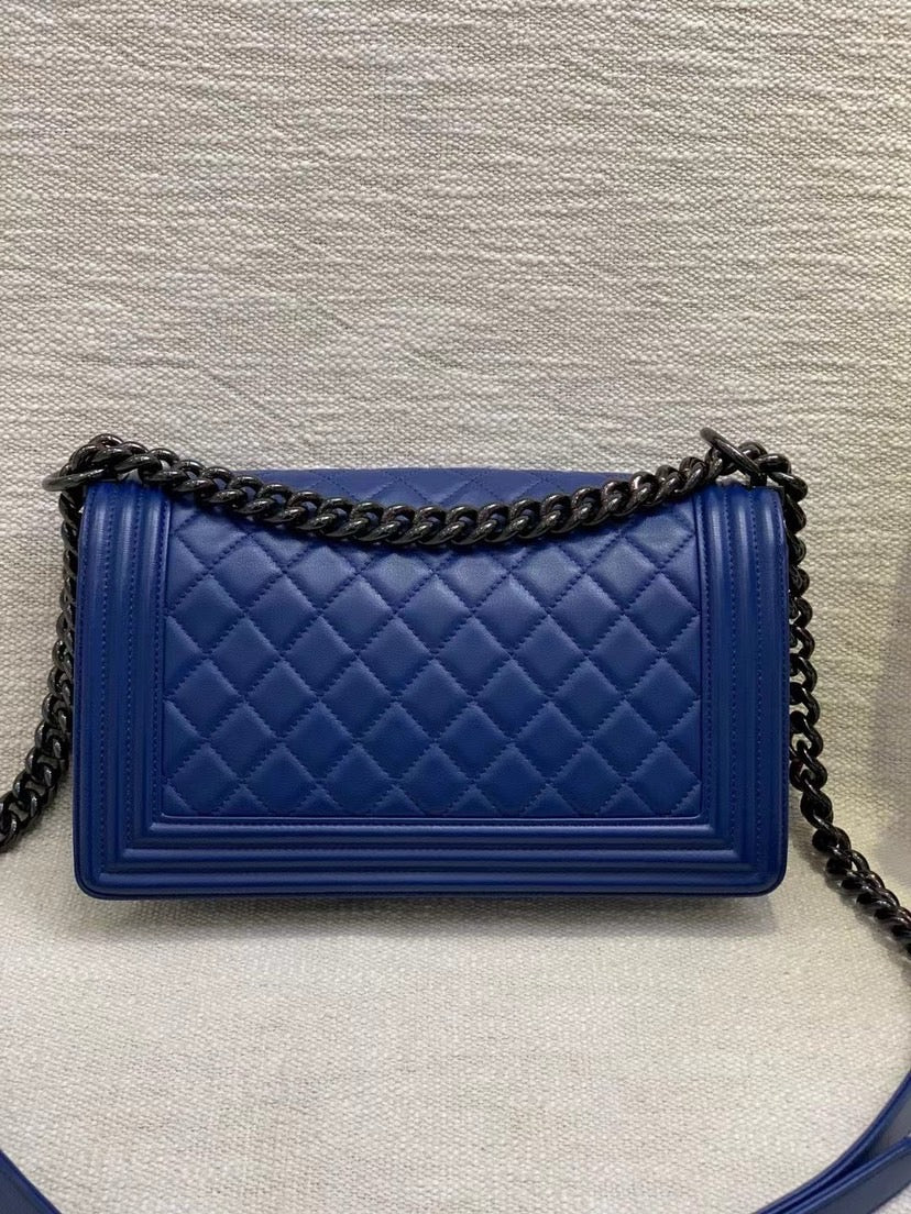 PrelovedChanel Leboy so black Blue 2018 25cm 5155