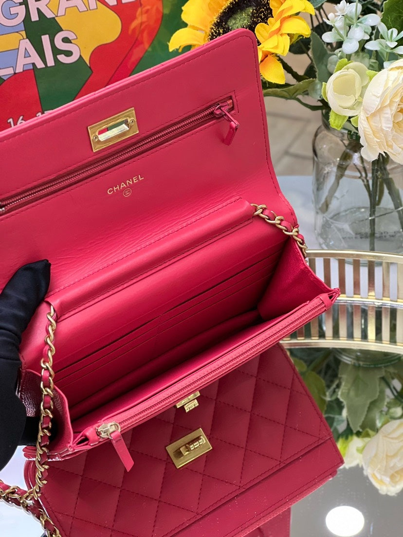 Preloved Chanel Reissue 2.55 WOC 2017 19*12.5cm 2054