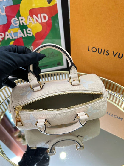 Un Louis Vuitton PAPILLON BB 20*10*10cm FullSet 9776