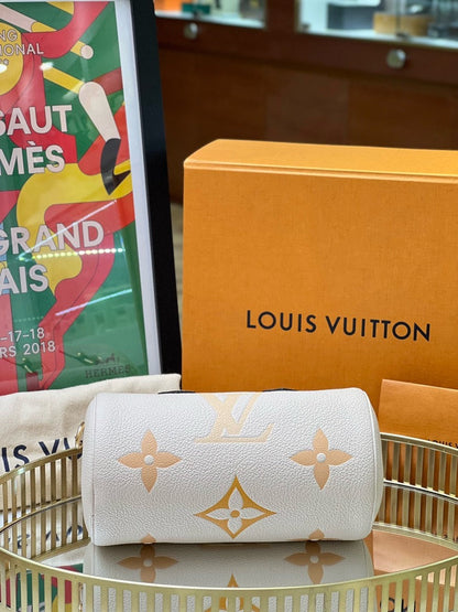 Un Louis Vuitton PAPILLON BB 20*10*10cm FullSet 9776
