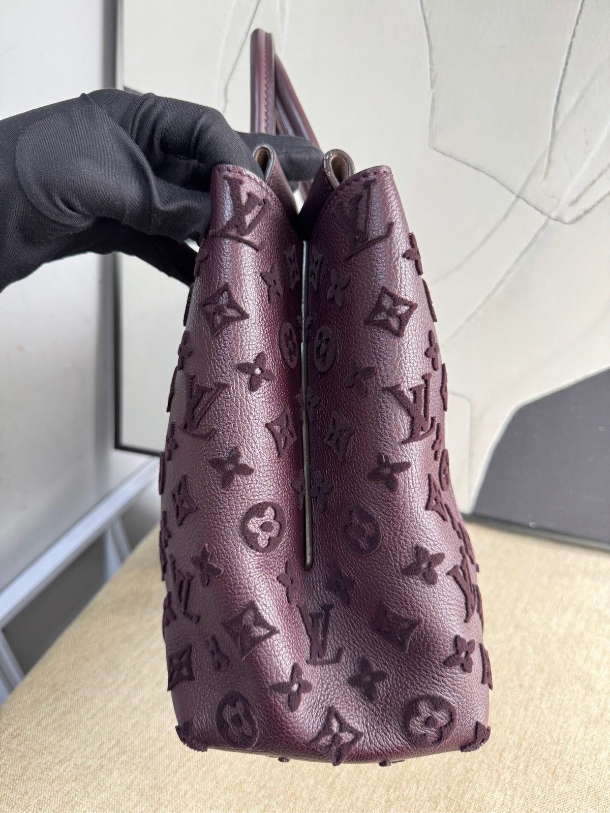 Louis Vuitton lock it tote bag 13770520