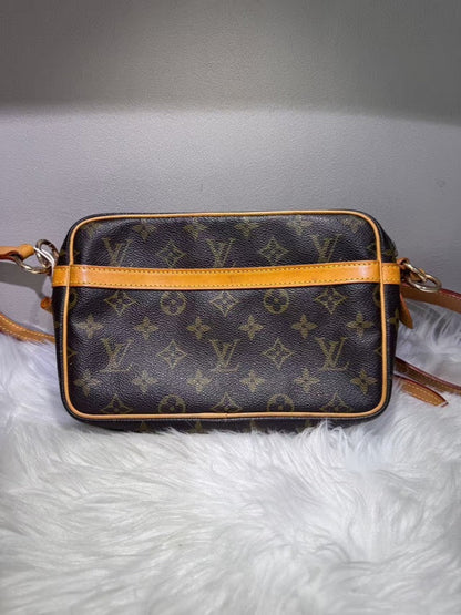Louis Vuitton Monogram Canvas Brown Messenger Bag -