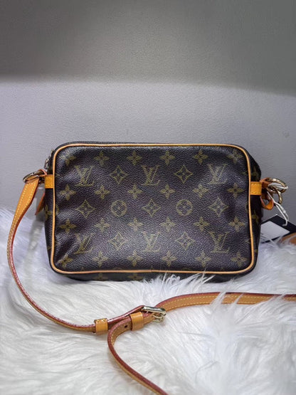 Louis Vuitton Monogram Canvas Brown Messenger Bag -