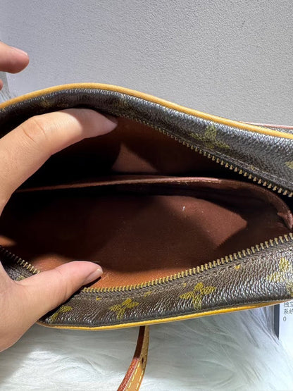 Louis Vuitton Monogram Canvas Brown Messenger Bag -