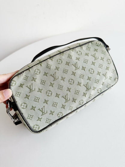 Louis Vuitton Bag 22x12cm
