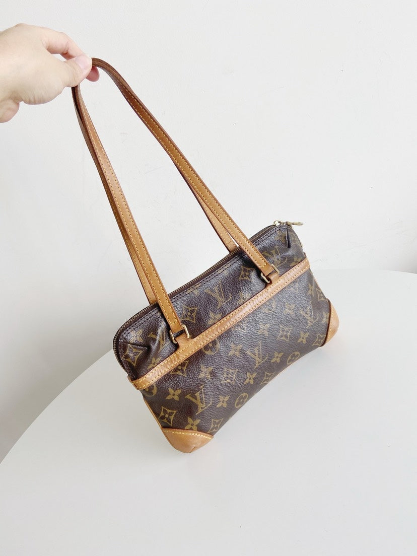 Vintage Louis Vuitton LV Coussin PM 25x16cm