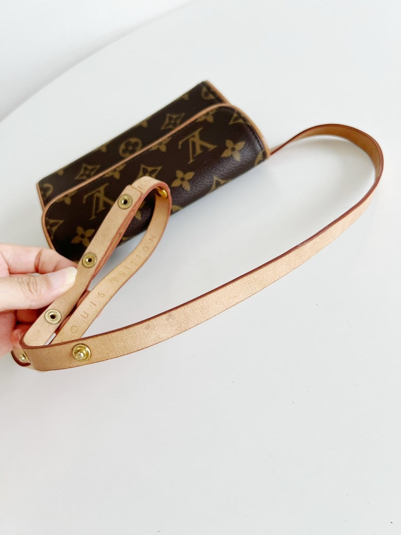 Vintage Louis Vuitton Belt Bum Bag 16x4x10cm
