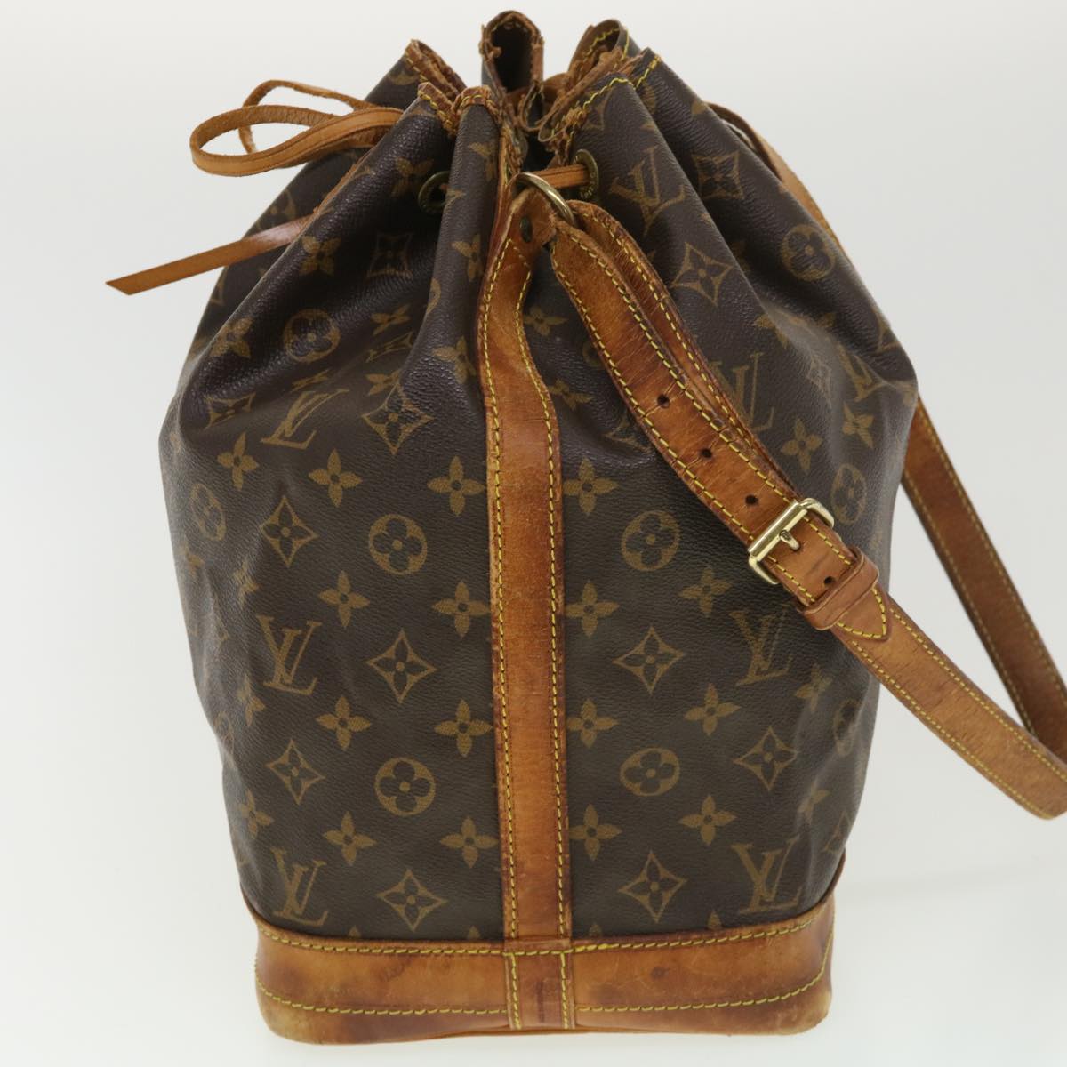 LOUIS VUITTON Monogram Noe Shoulder Bag M42224 LV rd4565