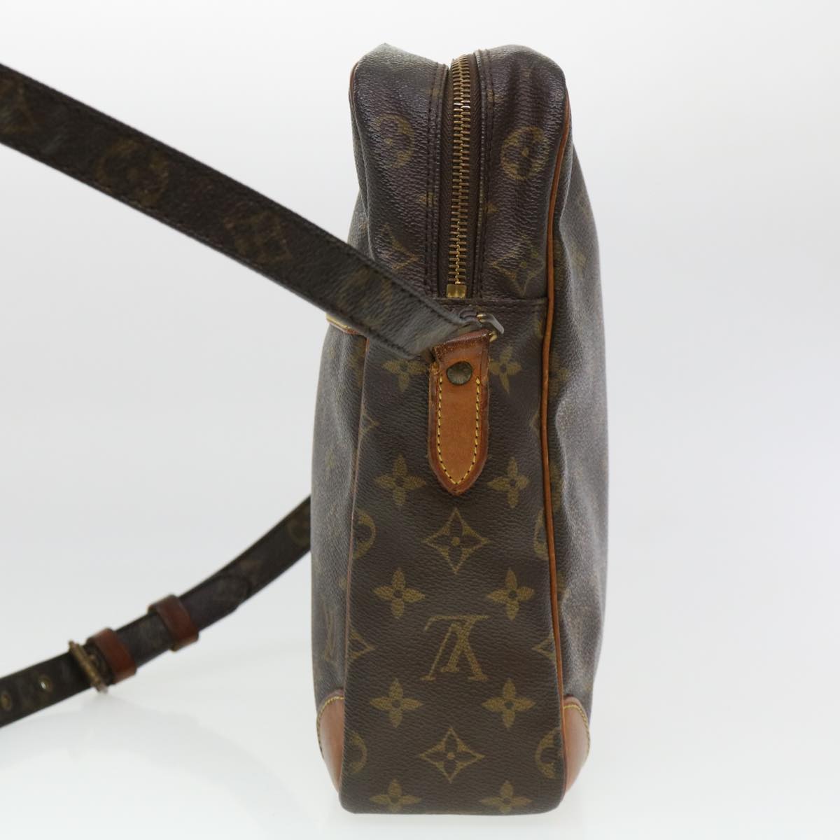 LOUIS VUITTON Monogram Danube MM Shoulder Bag M45264 LV rd4612