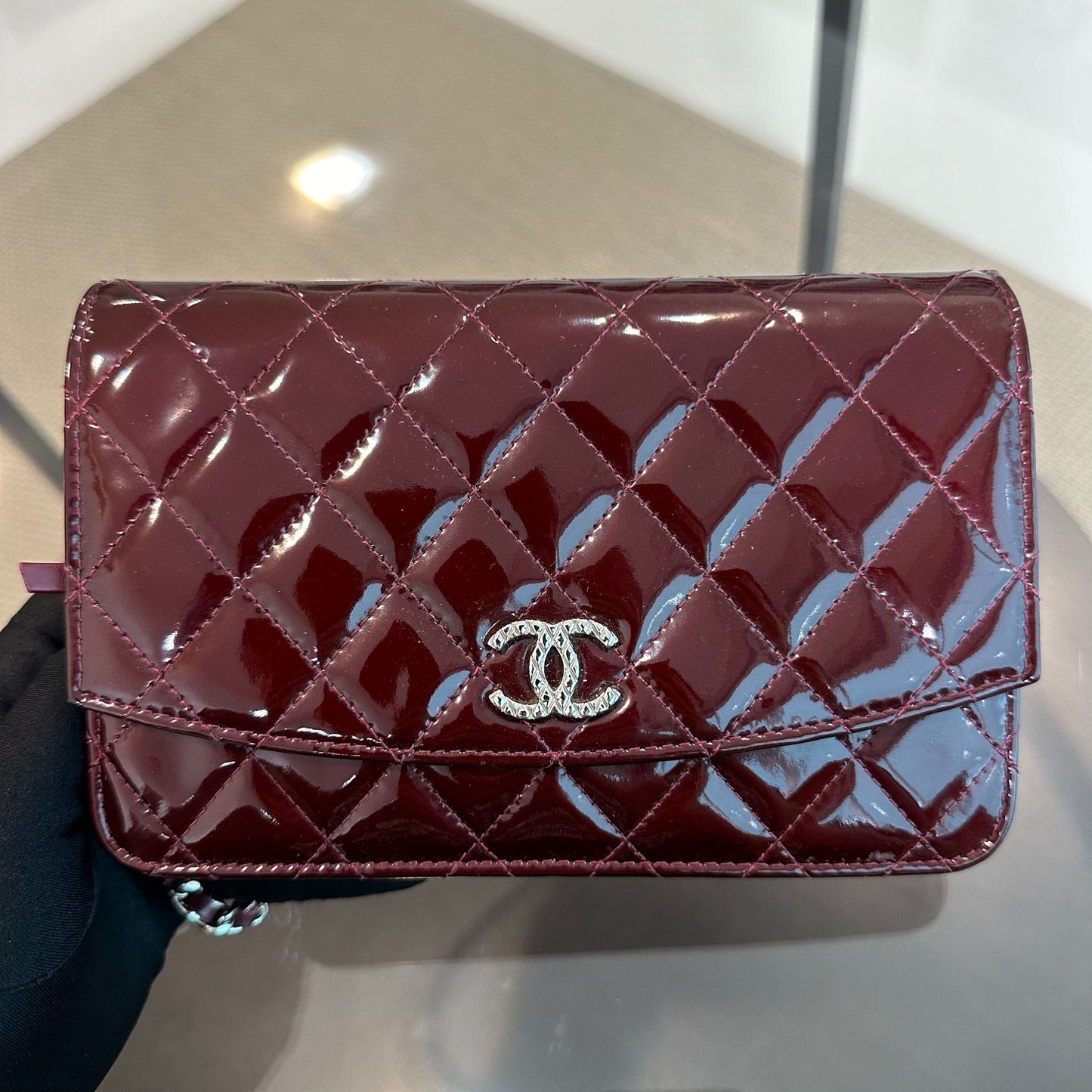 *Receipt* WOC Wallet On Chain Plum Patent Leather SHW No 18