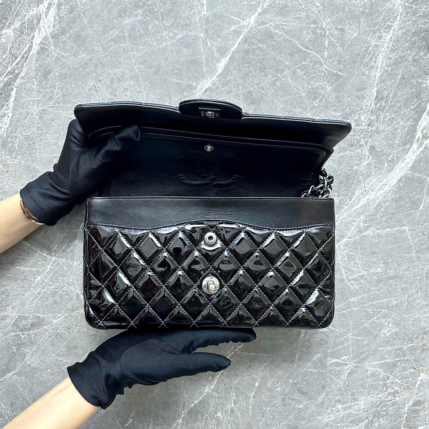 *Recolor* Medium Patent Leather No 19