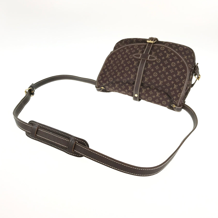 LOUIS VUITTON Shoulder Bag