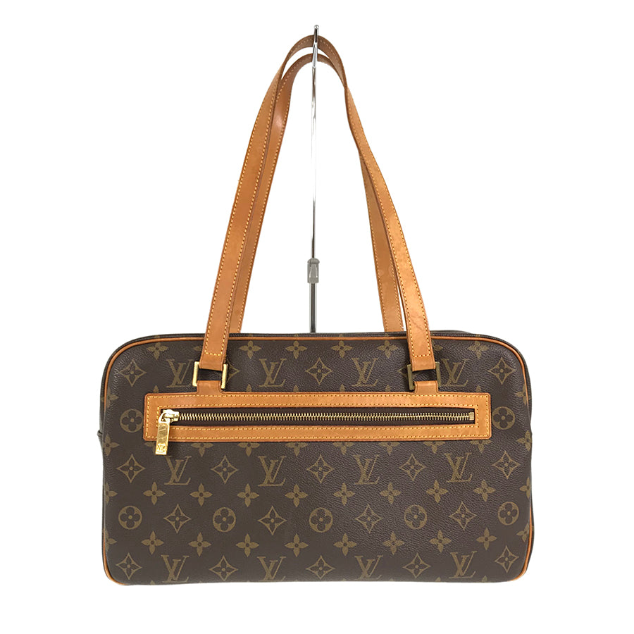 LOUIS VUITTON Shoulder Bag