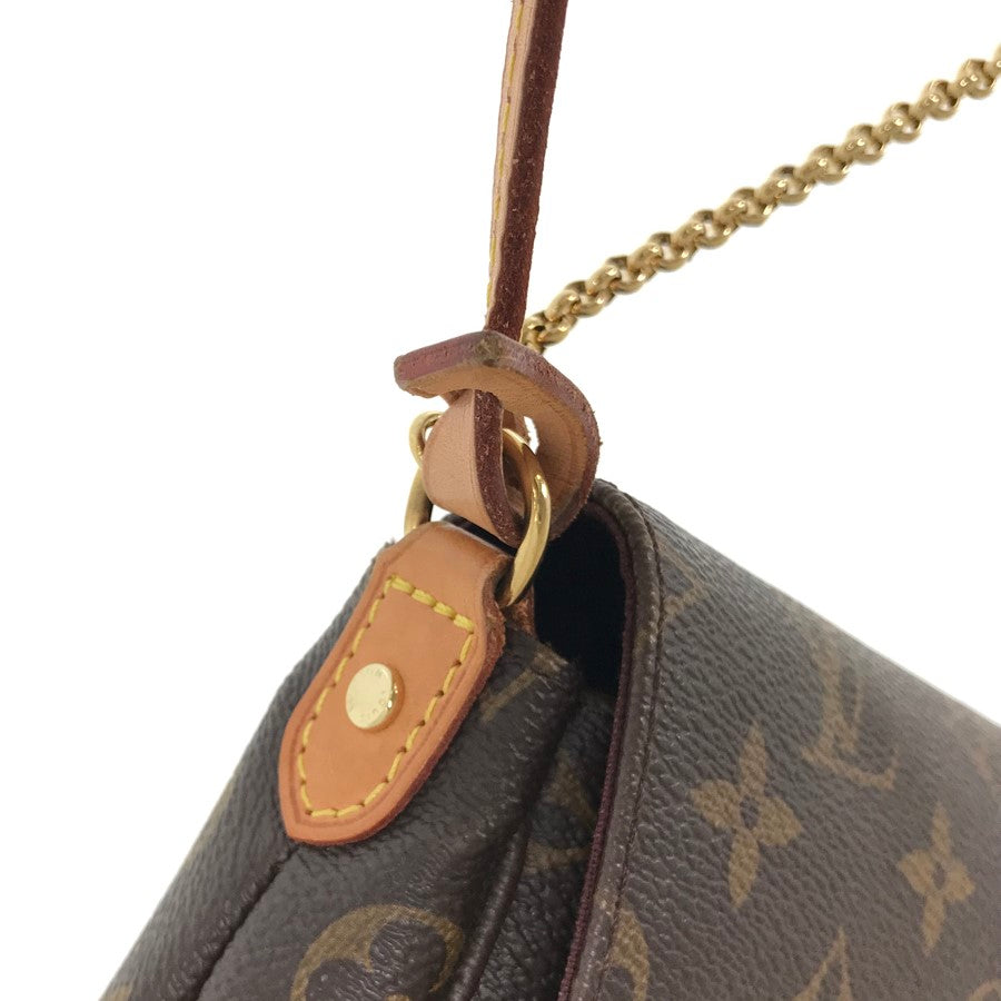 LOUIS VUITTON Shoulder Bag