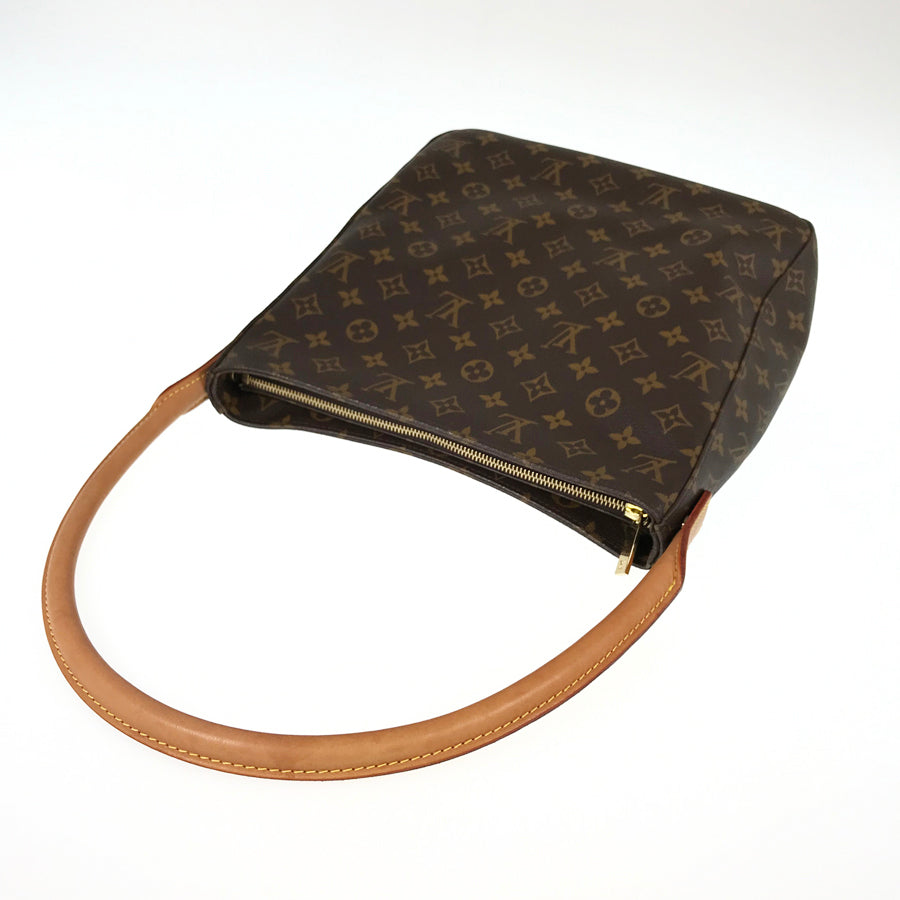 LOUIS VUITTON Shoulder Bag