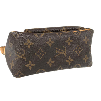 LOUIS VUITTON Shoulder Bag